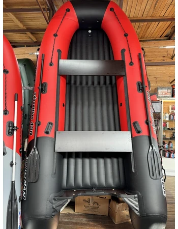 Надувная лодка BoatsMan BT430 НДНД Expedition Light
